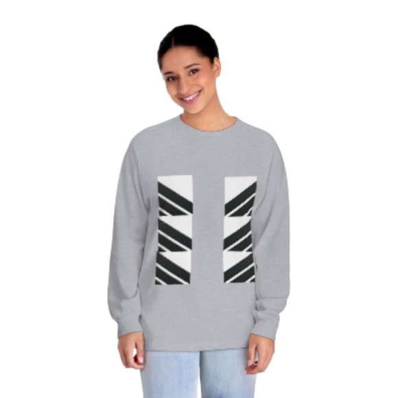 Long Sleeve graphic shirt - Picture 1 of 4